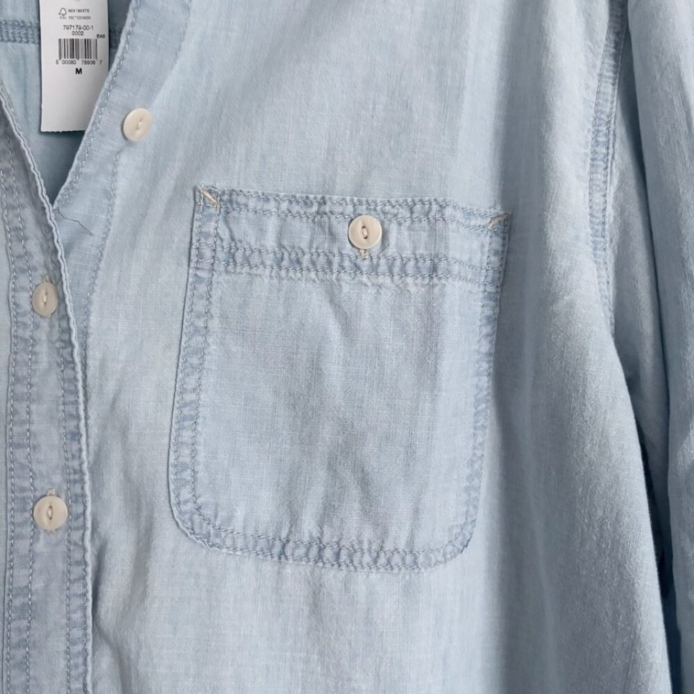 NWT Gap Chambray Denim Big Shirt Oversized Button Down Size M - Picture 4 of 9